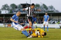 eastleigh-v-grimsby-town-vanarama-conference-play-off-semi-final-first-leg-2